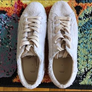 🌼Shoes Sale🌼Pink Fluffy Fur Sneakers On Sale